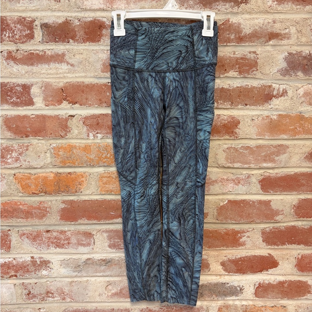 Lululemon Athletica Swirl Pattern Leggings size 0 - Picture 2 of 6